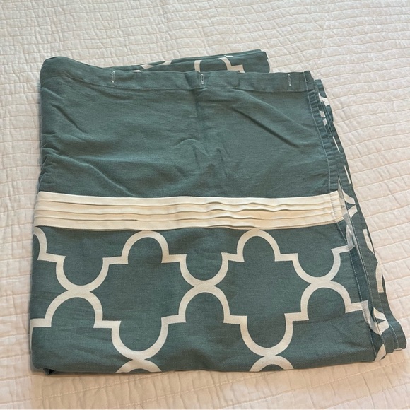 One Home Julius teal blue and white trellis print shower curtain - Picture 1 of 1